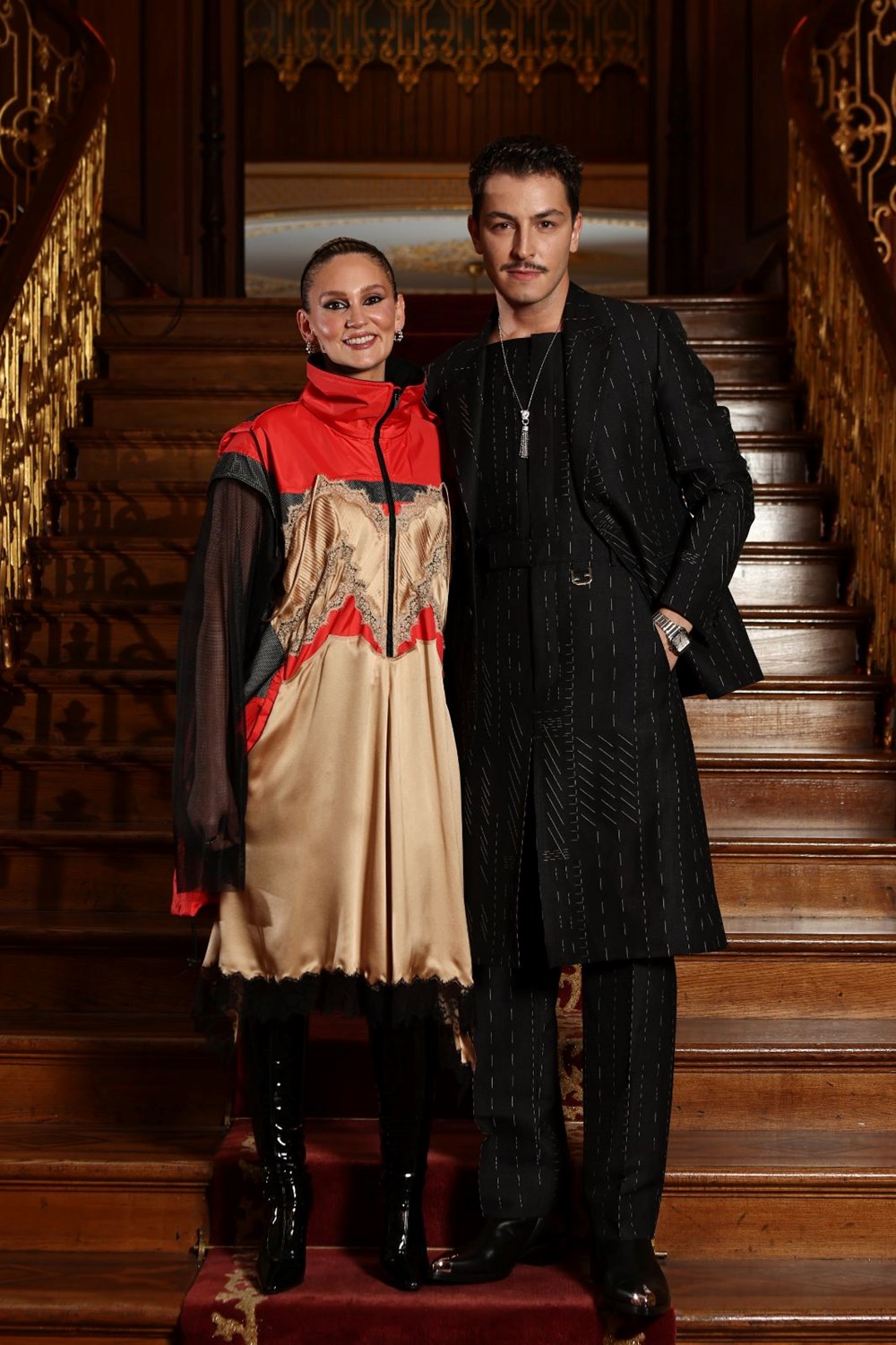Farah Zeynep Abdullah'ın Bihter galasındaki elbisesi sosyal medyanın gündeminde - 5