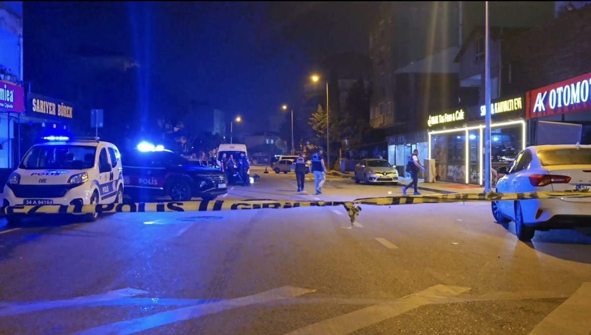 Pendik'te silahlı çatışma: 1 ölü, 4 yaralı Pendik'te silahlı çatışma: 1 ölü, 4 yaralı