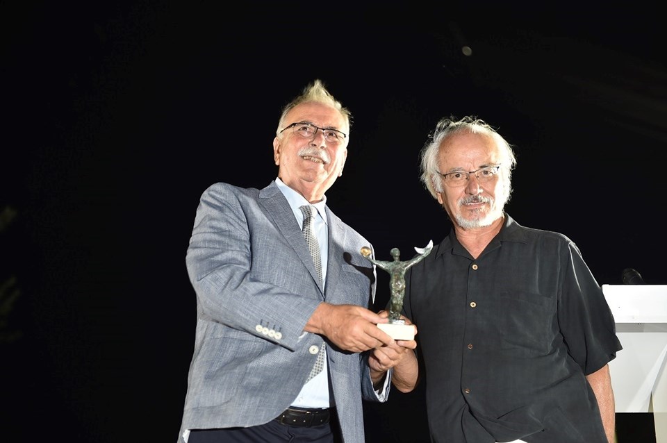 Homeros Bilim Kültür ve Sanat Ödülü Prof. Dr. Haluk Şahin'in - 1