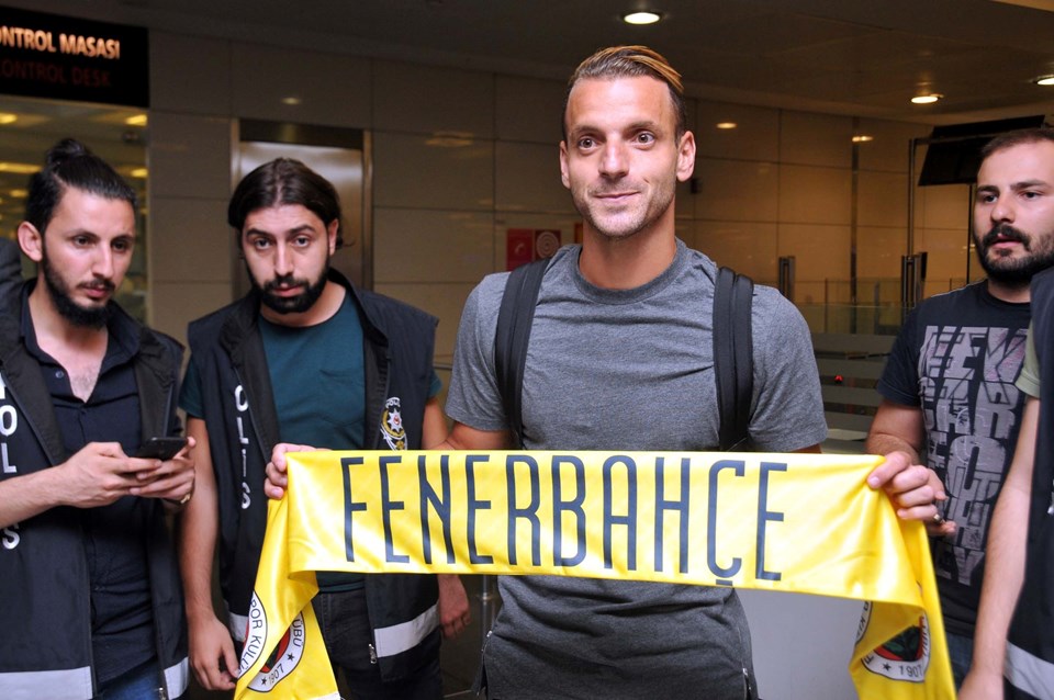 Fenerbahçe'nin anlaşma sağladığı Soldado İstanbul'a geldi - 1