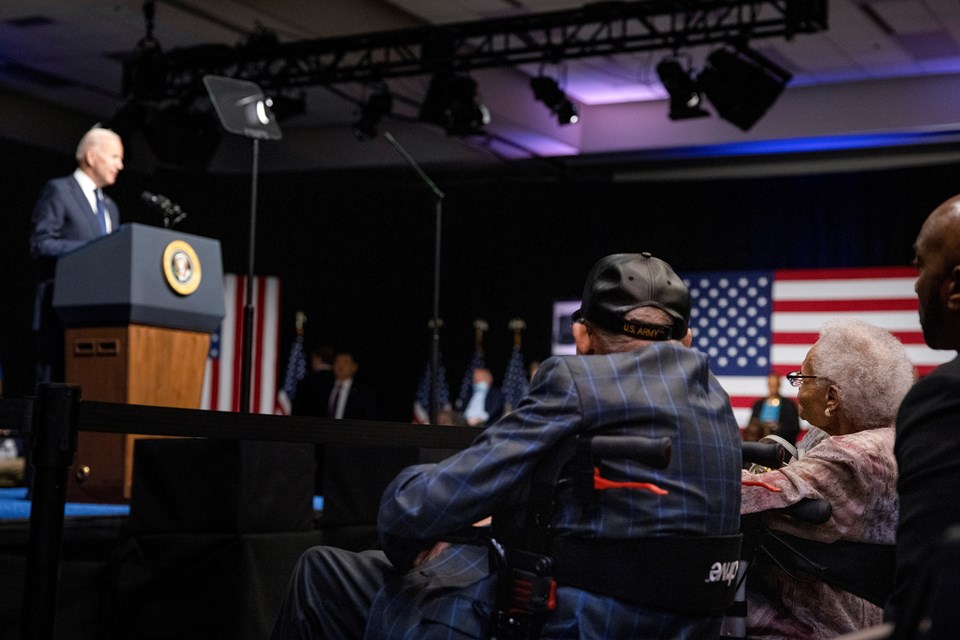 Biden, Tulsa’yı ziyaret eden ilk ABD Başkanı oldu (Tulsa katliamının 100’üncü yıl dönümü) - 1