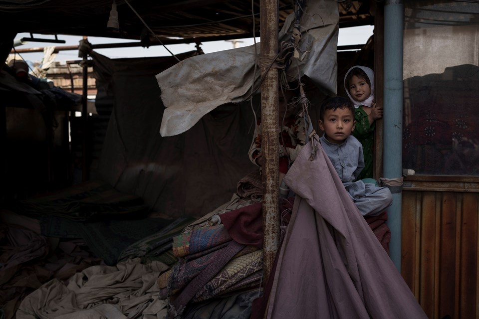 AB Yüksek Temsilcisi Borrell: Afganistan'da en az 1 milyon çocuk ölüm riskiyle karşı karşıya - 1