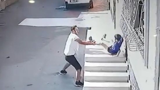 Adana'da kan konduran görüntü