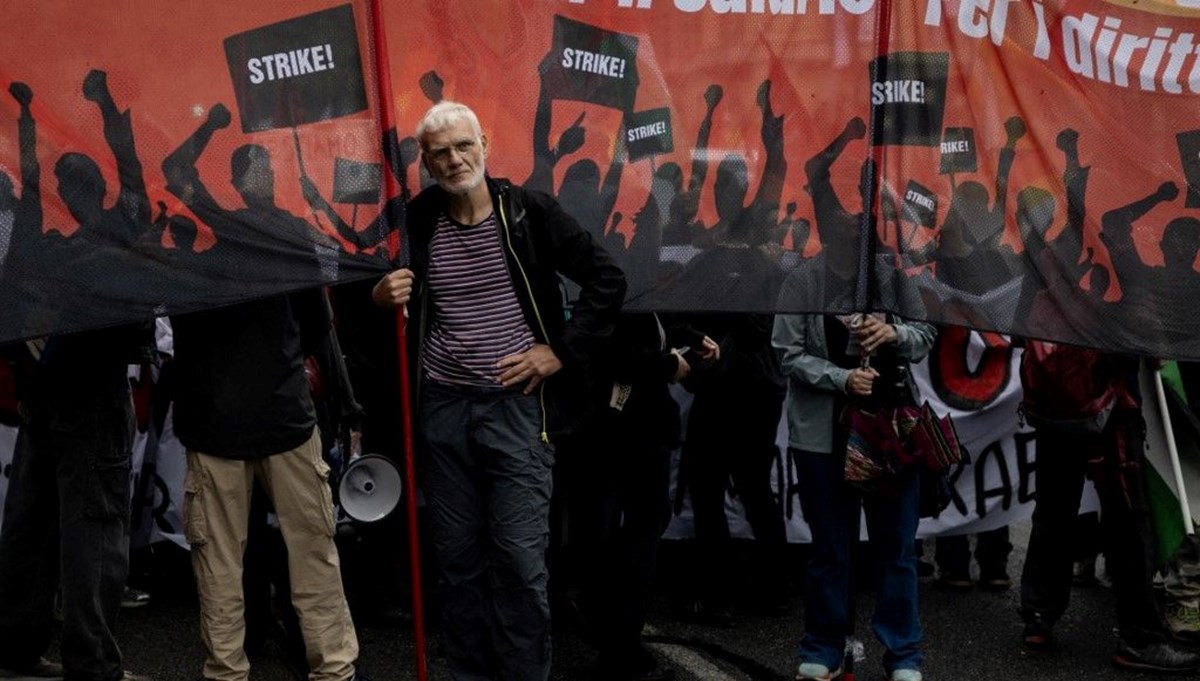 İtalyan liman işçilerinden İsrail'e silah engeli: Denize çıkan yolları kapattılar