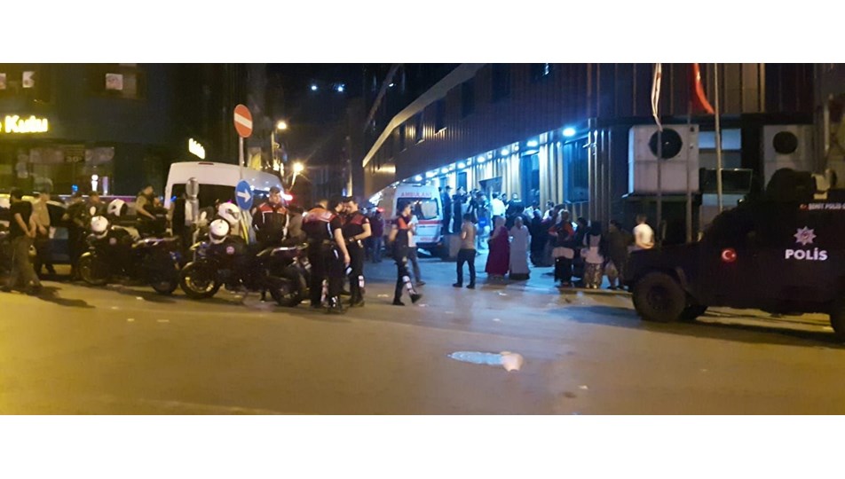 SON DAKİKA: Eyüpsultan'da düştüğü çukurdan çıkarılan çocuk hayatını kaybetti