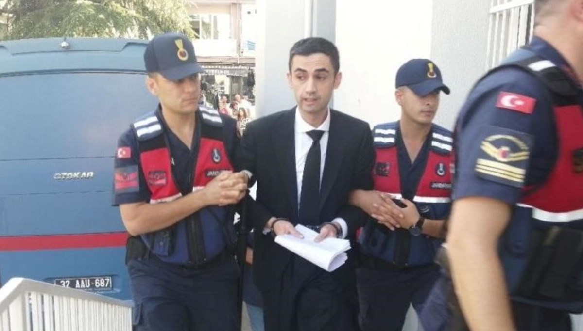 Eski belediye başkanına 23 yıl 11 ay hapis cezası