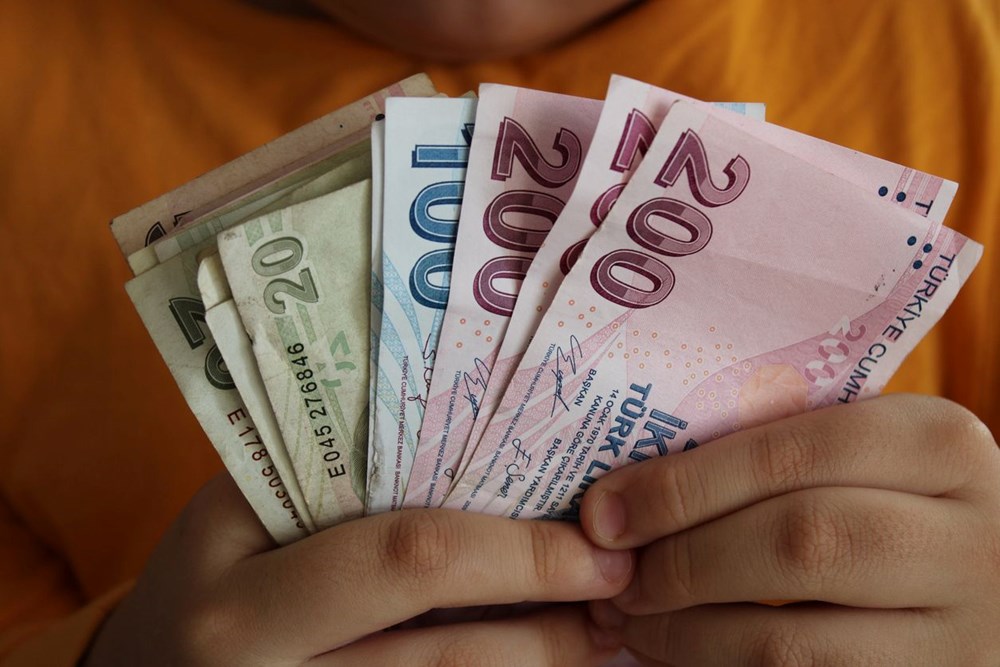 Emekli bayram ikramiyesi ödeme günleri 2025: Emekliye 4 bin TL bayram ikramiyesi ne zaman, hangi ayda yatacak? 2 Emekli bayram ikramiyesi ödeme günleri 2025: Emekliye 4 bin TL bayram ikramiyesi ne zaman, hangi ayda yatacak? - 3