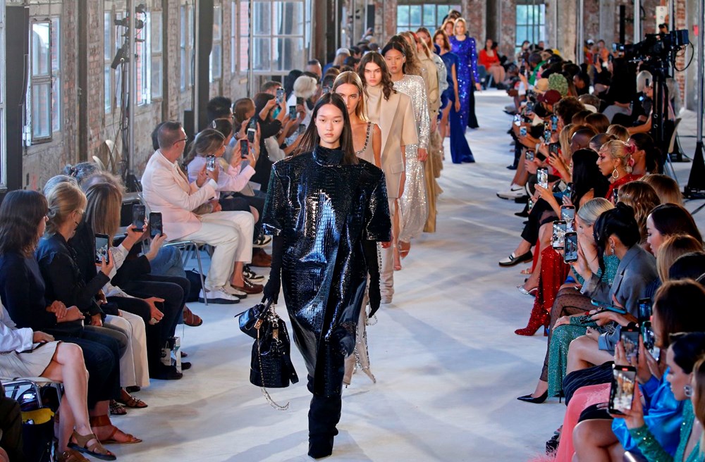 Modanın ustaları Paris'te: Haute couture defileleri - 3