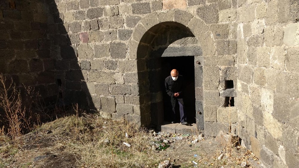 160 yıllık topçu kulesi definecilerin saldırısına uğradı - 4