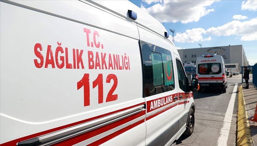 Çorum'da feci kaza: 1 ölü, 22 yaralı