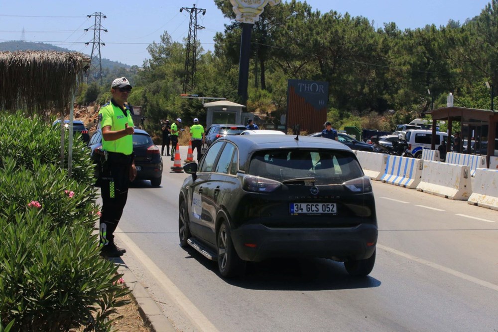 Bodrum'da bayram yoğunluğu: Son 48 saatte 35 bin araç giriş yaptı - 6