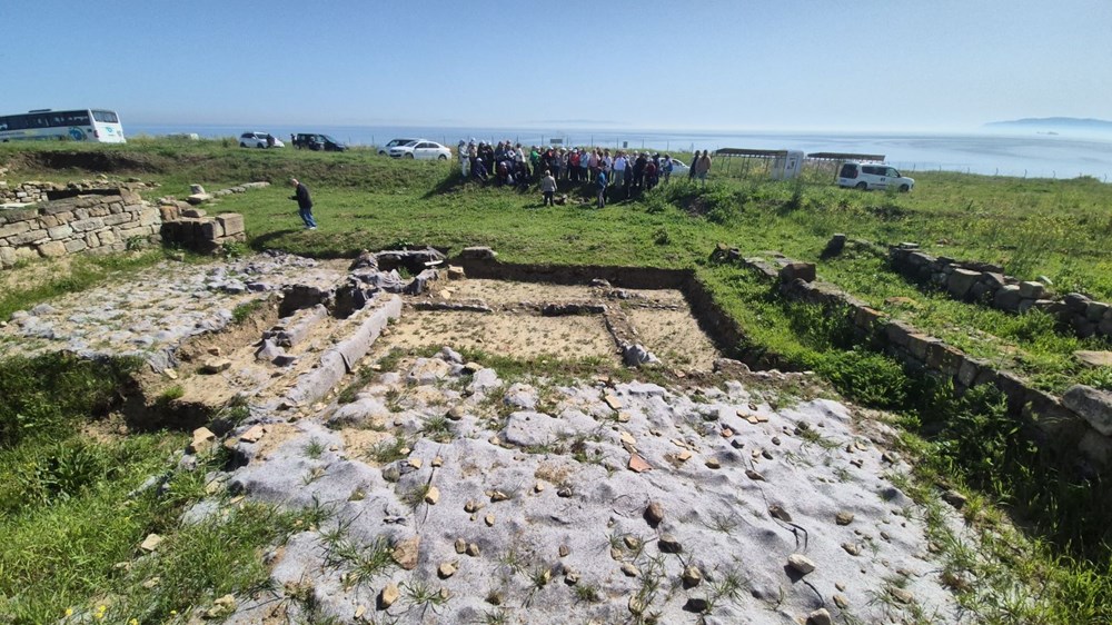 LFlUoGfPEelLqF7KE2nIQ