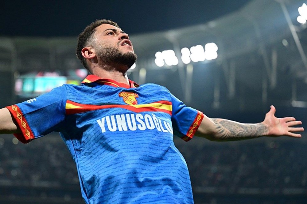 Galatasaray, Fenerbahçe, Beşiktaş derken Romulo'nun gideceği adres belli oldu: Ters köşe - 1