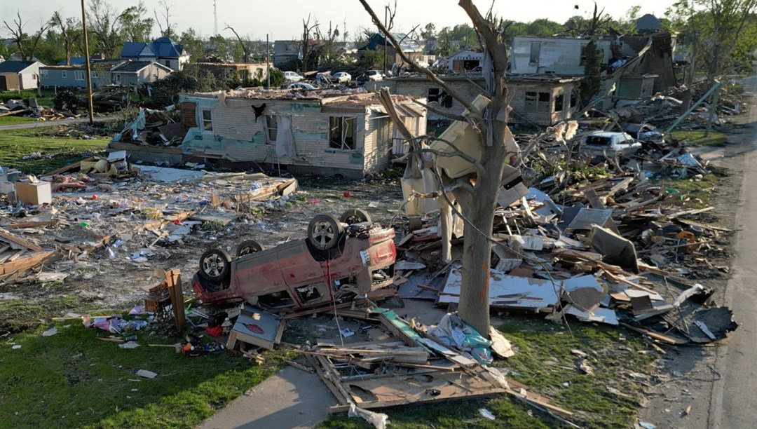 ABD'nin Iowa eyaletinde fırtına ve hortum 5 kişi öldü 35