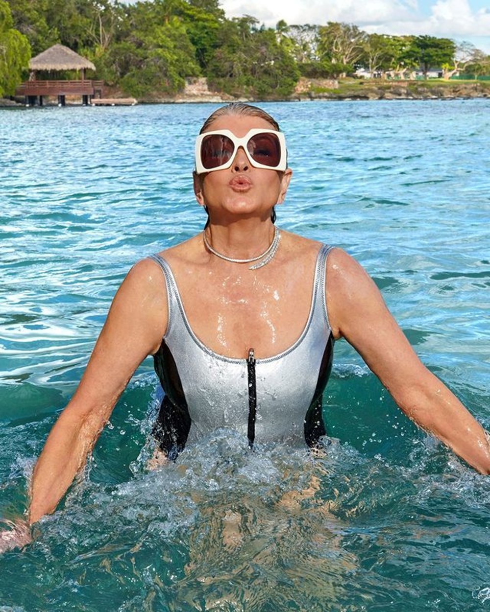Martha Stewart 81 yaşında dergi kapağı oldu: Tüm zamanların en yaşlı kapak yıldızı - 4