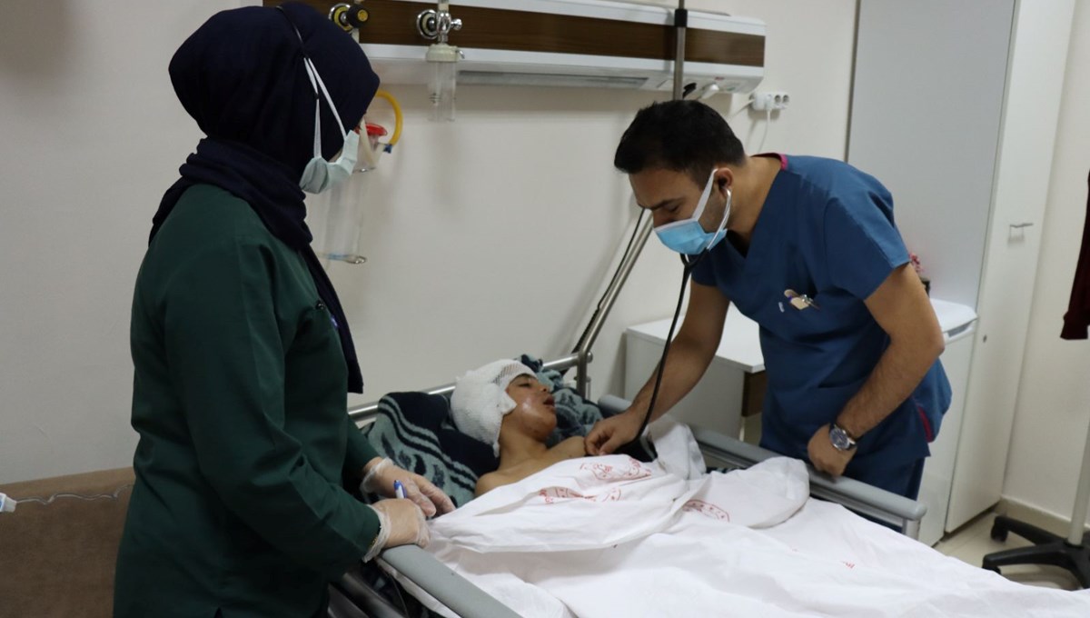 Adıyaman'da sokak köpeğinin saldırısına uğrayan çocuk yaralandı