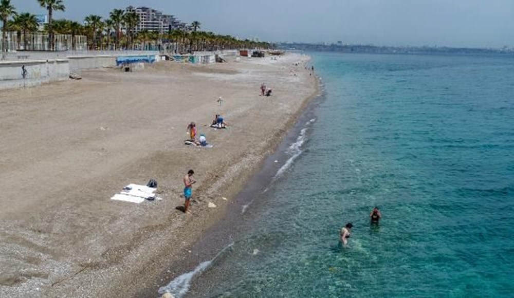 Antalya'da denetim arttı, sahil boşaldı - 6