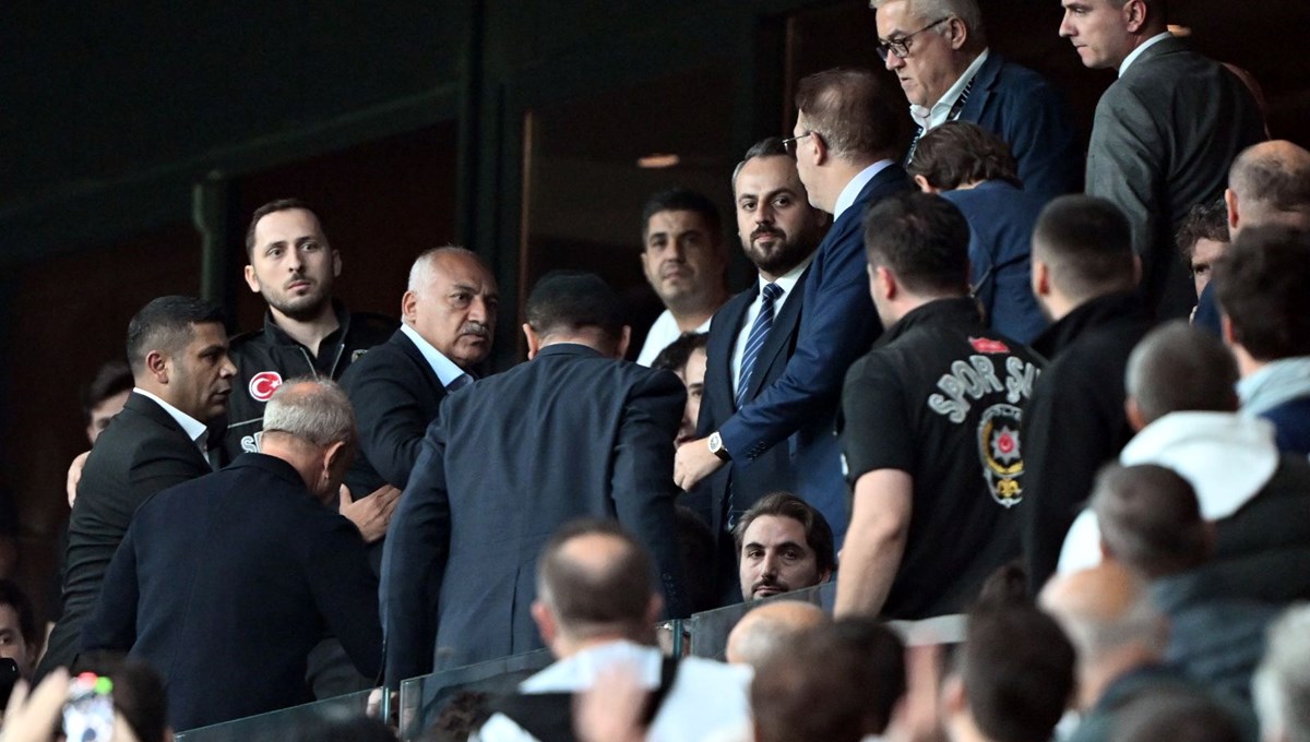 TFF Başkanı Mehmet Büyükekşi: Herkes kendine yakışanı yapar TFF Başkanı Mehmet Büyükekşi: Herkes kendine yakışanı yapar