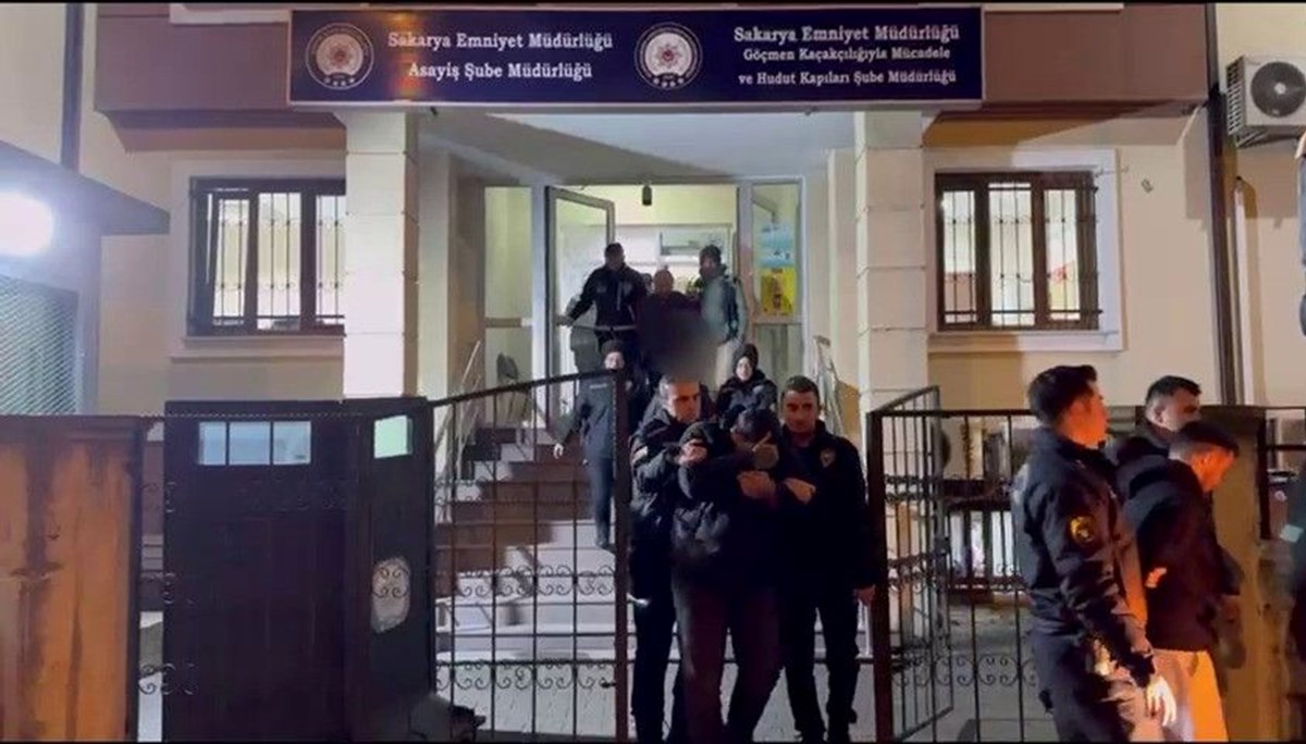 10 milyon liralık nakliye dolandırıcılığı: 4 kişi tutuklandı 10 milyon liralık nakliye dolandırıcılığı: 4 kişi tutuklandı