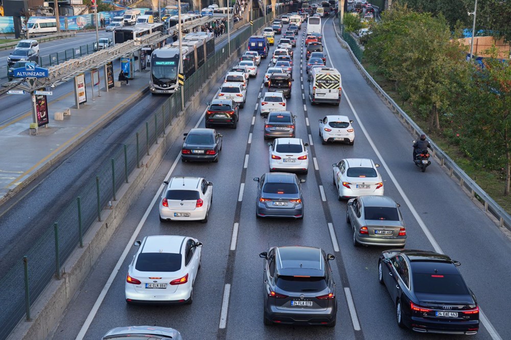 İstanbul’da sabah trafiği: D-100 ve TEM’de yoğunluk arttı - 3