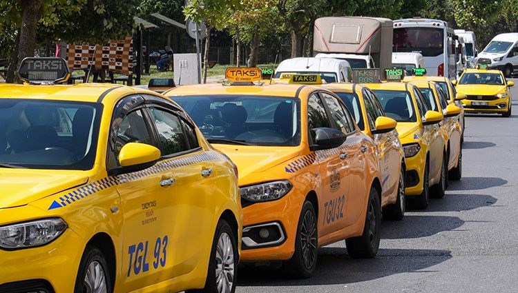 Taksilere ne oluyor, Martı TAG yasallaşıyor mu? Taksicilik tarihe karışabilir