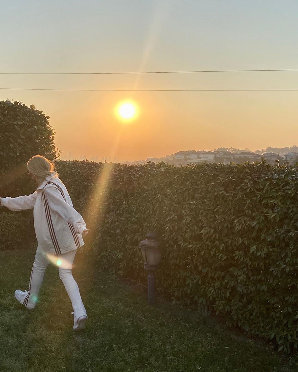 Corona g�nlerinde �nl�lerin ev halleri