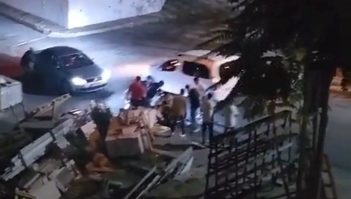 16 yaşındaki çocuk silahlı saldırıda öldü 16 yaşındaki çocuk silahlı saldırıda öldü