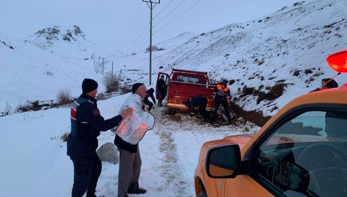 Bayburt’ta iki kişi yaylada mahsur kaldı