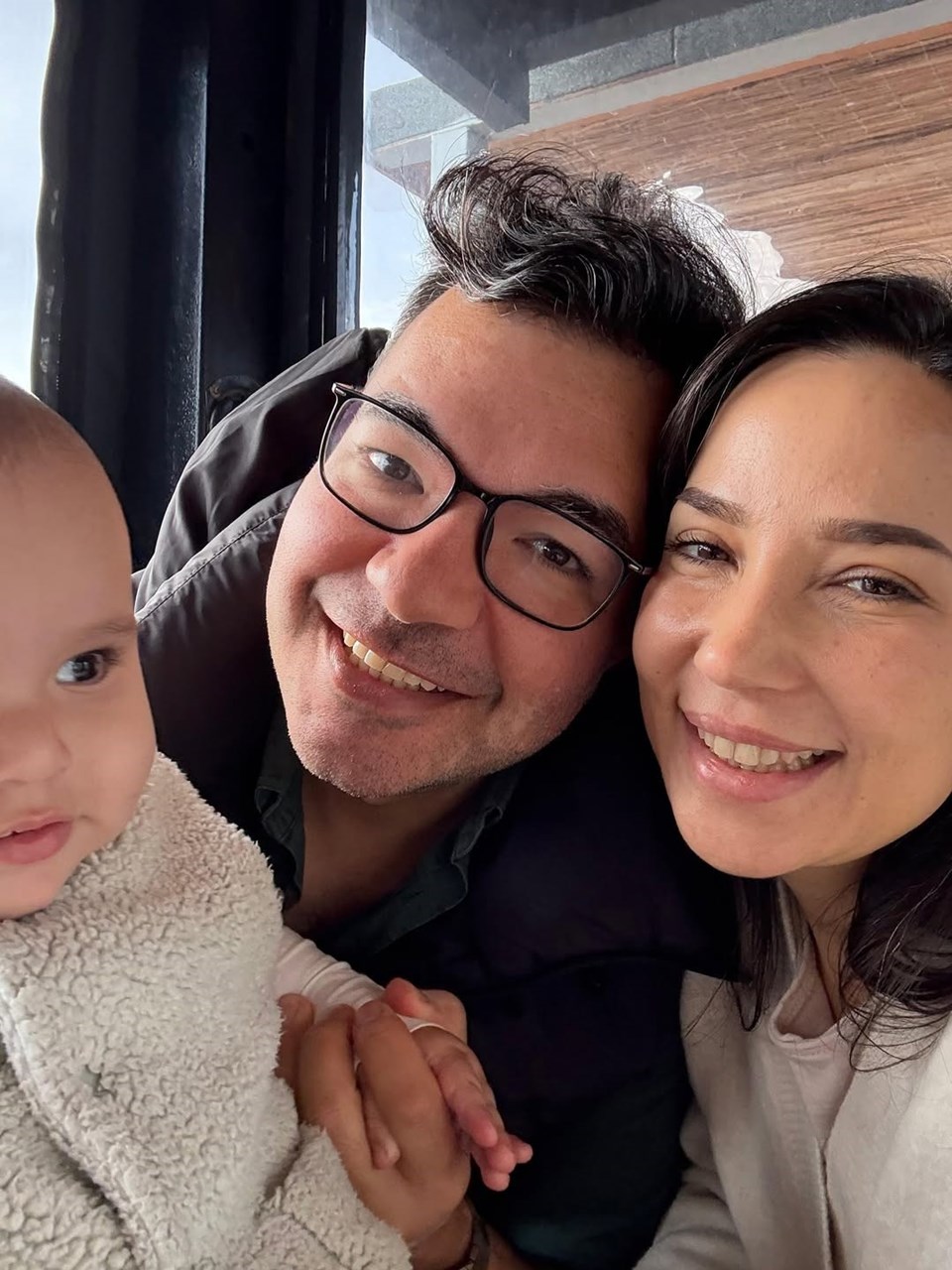 İpek Açar'dan oğlu Ömer Alp ile yeni poz - 1