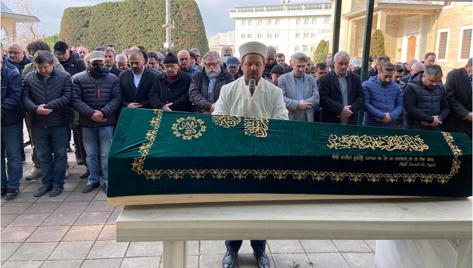 "Yenidoğan çetesi"nin iki numarası İlker Gönen için cenaze töreni düzenledi: Cezaevinde intihar etti