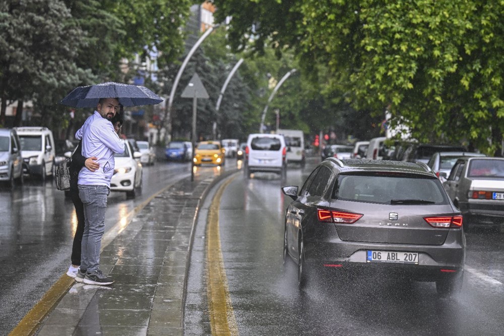 Hafta sonu bunaltan sıcaklıklara ara: Haftaya İstanbul yanacak! (Bugün hava nasıl olacak?) - 8