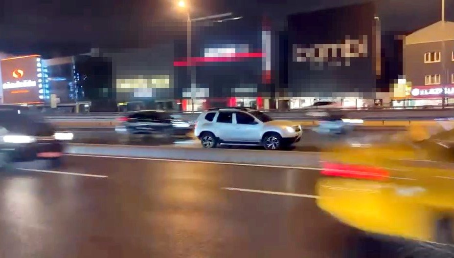 D-100'de tehlikeli anlar: Metrelerce ters yönde gitti