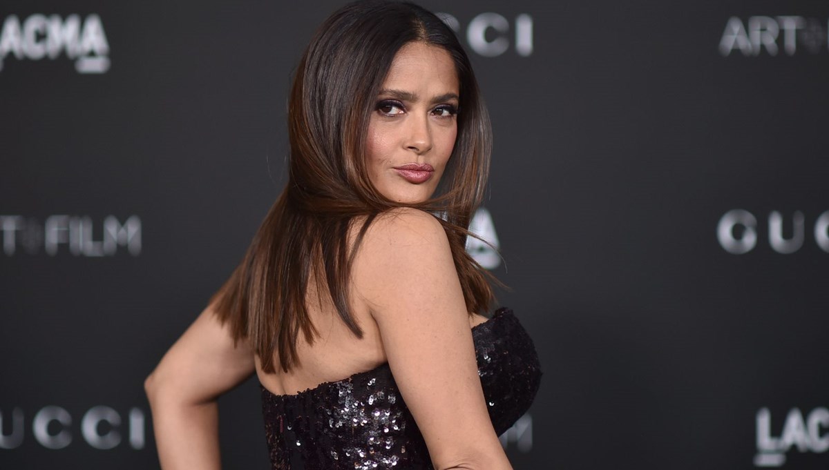 Salma Hayek: Eve hayalet avcısı çağırmak zorunda kaldım