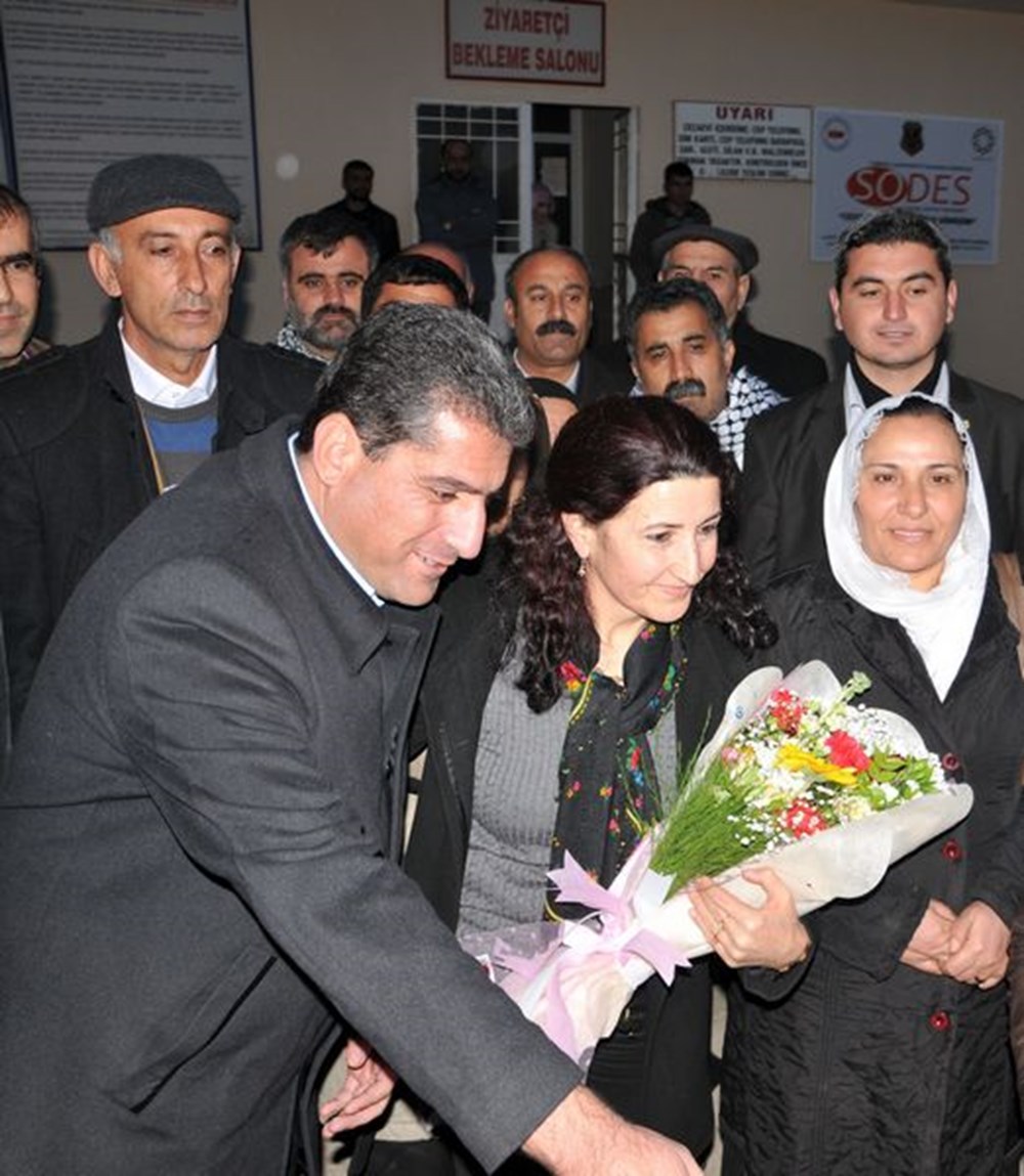 BDP'li vekiller tahliye edildi - 1