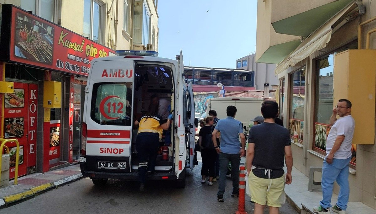 Sinop'ta otomobilin çarptığı yaya yaralandı