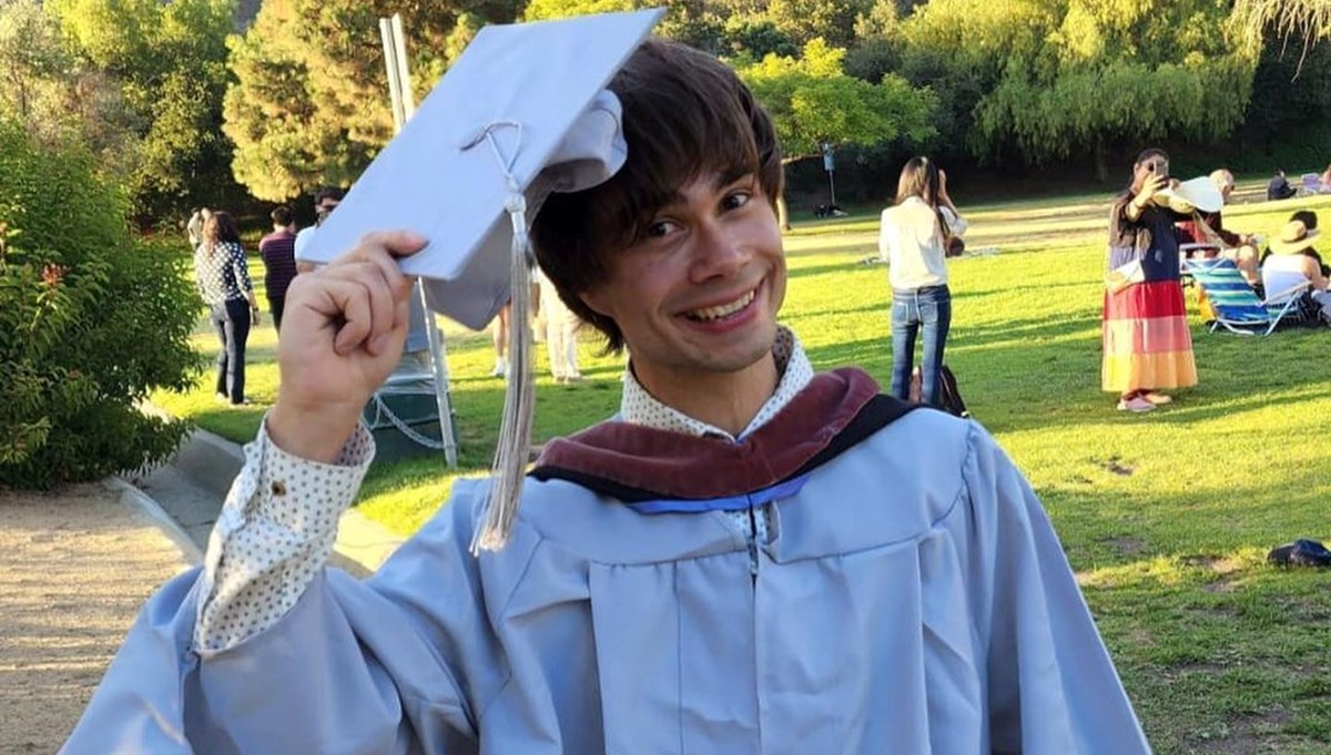 Eurovision şampiyonu Alexander Rybak'ın mezuniyet sevinci: Mutluluğumu paylaşmak istiyorum