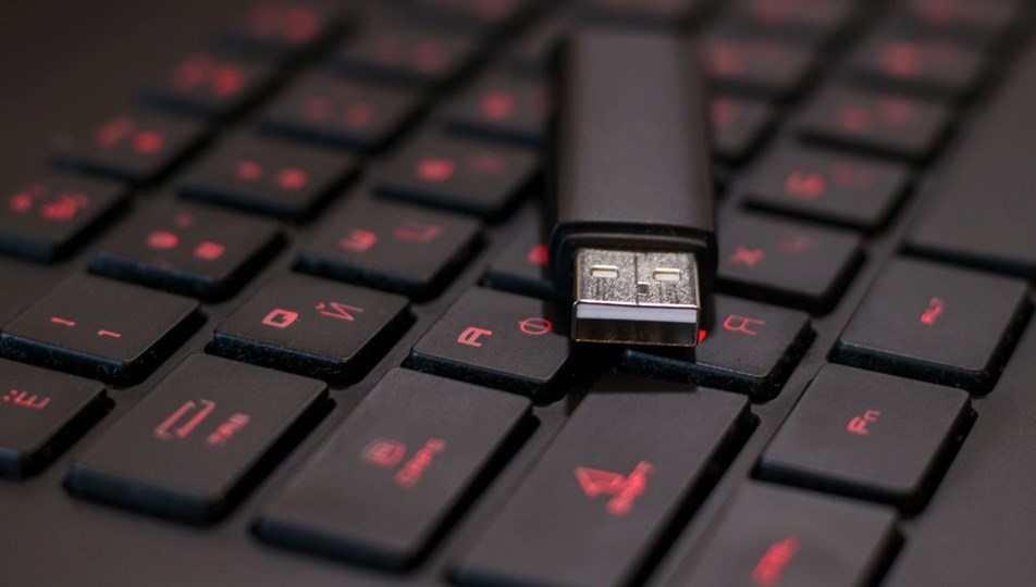 Japonya'da 460 bin vatandaşın bilgilerinin yer aldığı flash disk kayboldu