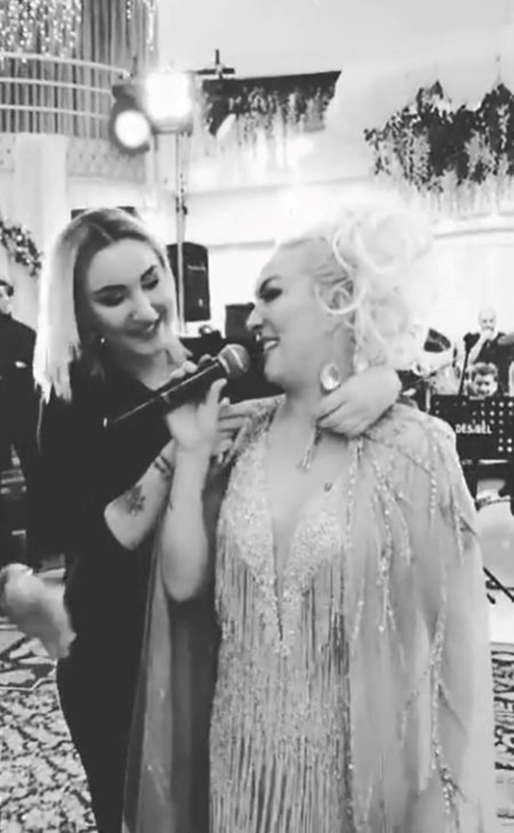 Arabeskin yıldız ismi Güllü'ye veda - 4