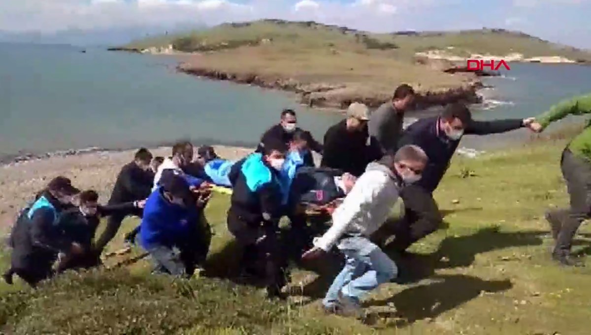 SON DAKİKA HABERİ: İzmir'de askeri uçak düştü SON DAKİKA HABERİ: İzmir'de askeri uçak düştü