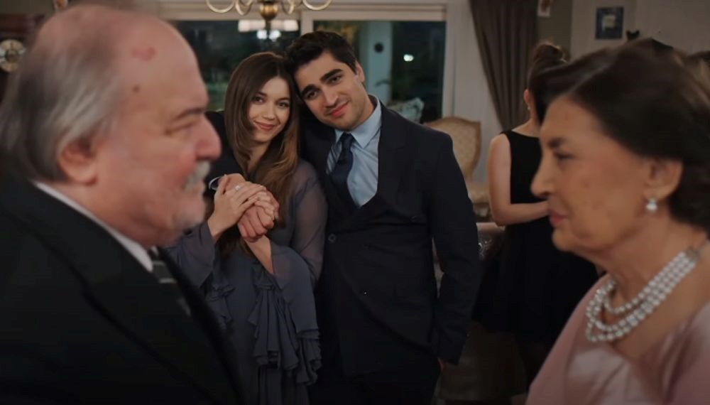 Yalı Çapkını'nda Halis ve Hatice için mutlu son! "En büyük destekçileri Seyran ile Ferit" - 15