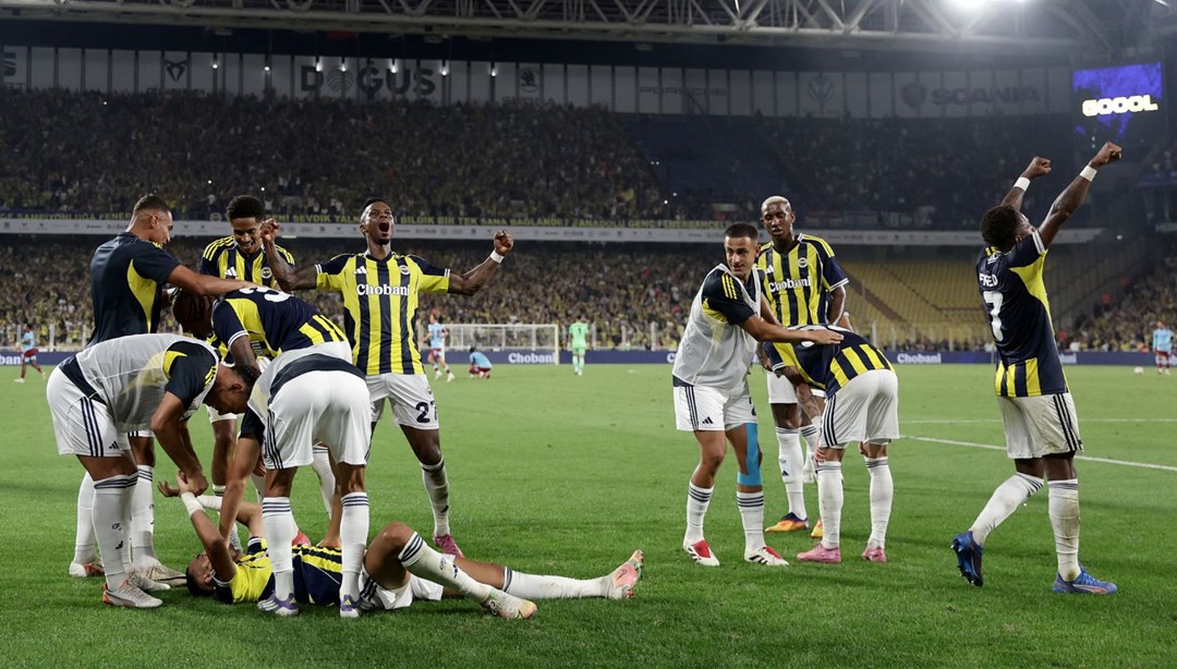 Fenerbahçe, Süper Lig'de sezonu İzmir'de açıyor: Mourinho'dan rotasyon