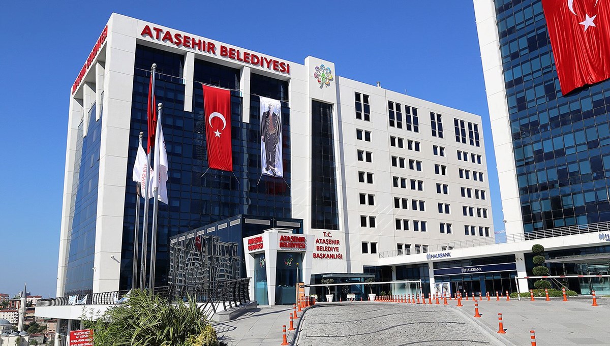 9 belediyeye terör soruşturması: CHP'li Kartal ve Ataşehir Belediye Başkan Yardımcıları için 15 yıl hapis istemi 9 belediyeye terör soruşturması: CHP'li Kartal ve Ataşehir Belediye Başkan Yardımcıları için 15 yıl hapis istemi