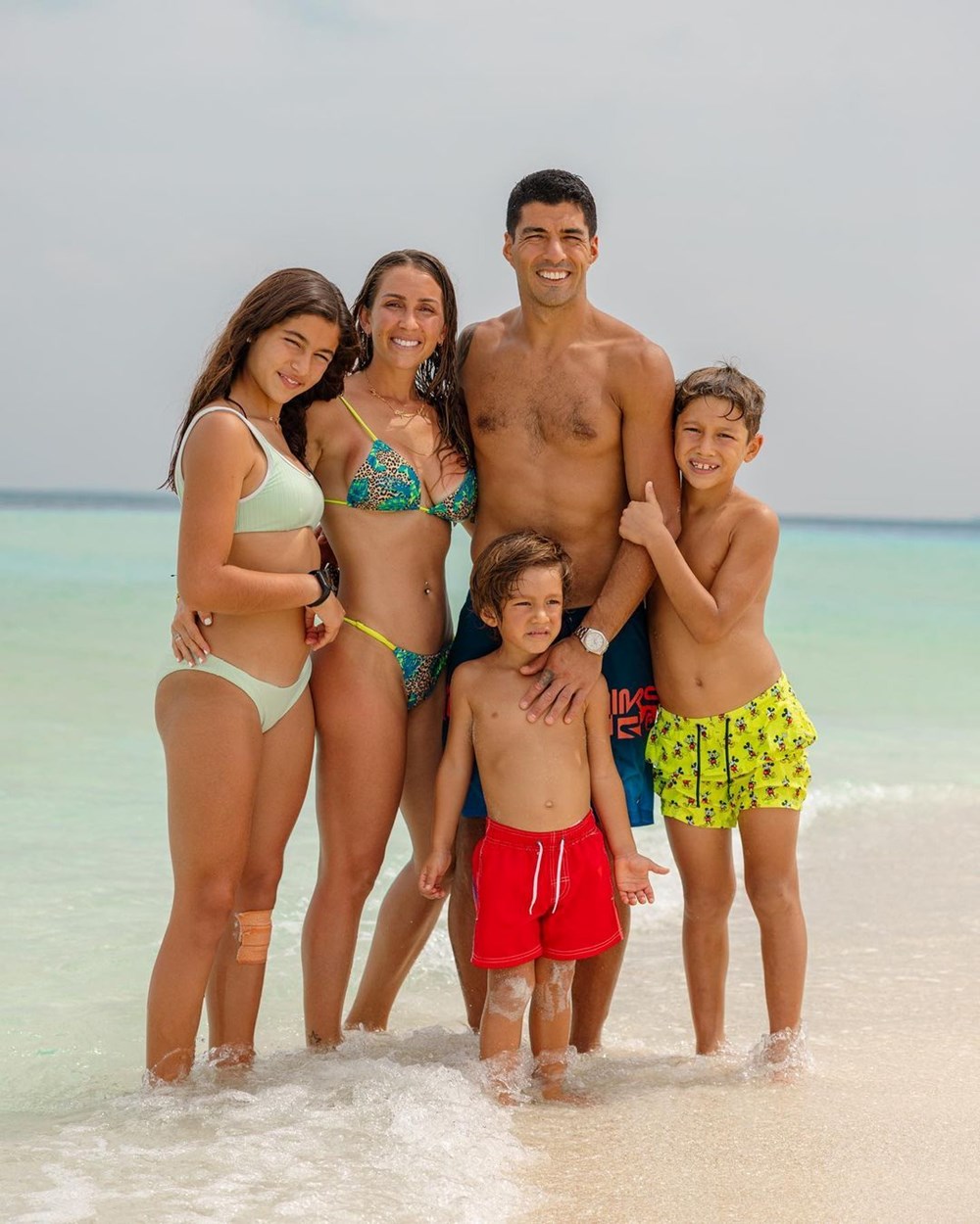 Adana Demirspor'la anlaşan Luis Suarez'e eşi Sofia Balbi'den veto - 10