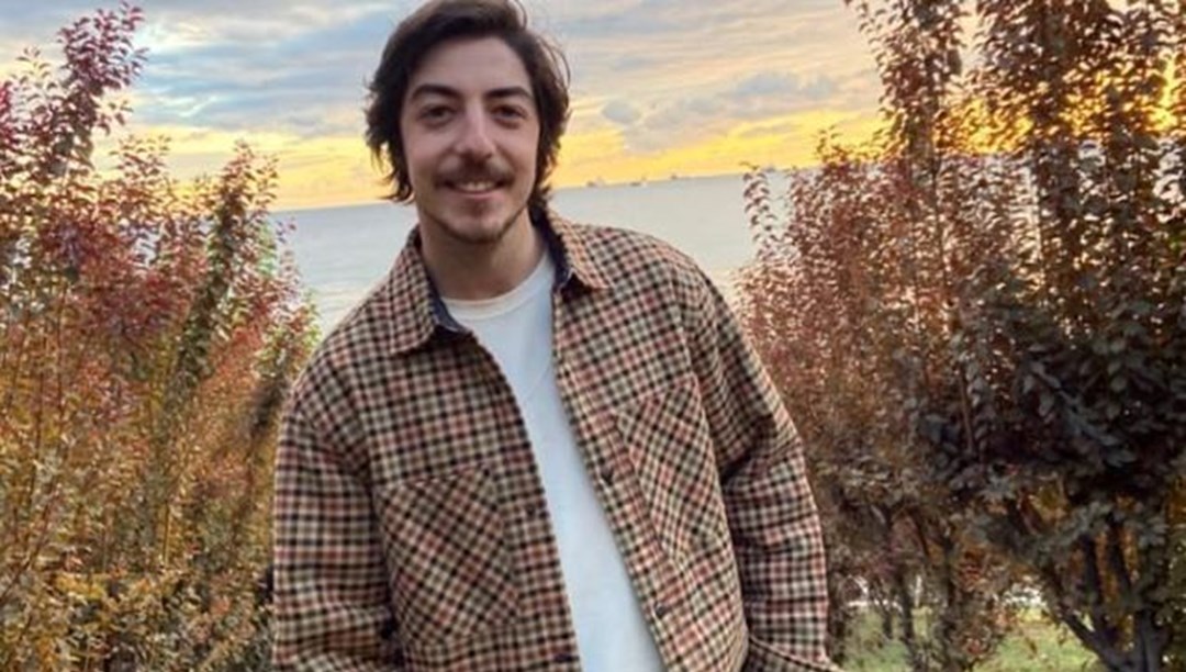 Mekin Sezer kimdir, kaç yaşında?