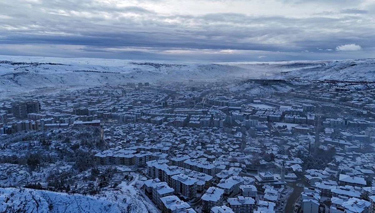 Çankırı buz kesti: Sıfırın altında 12 derece ölçüldü