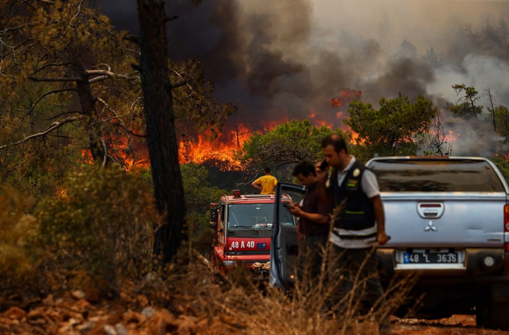 Marmaris'te orman yangını: Rüzgarın etkisiyle yeniden şiddetlendi - 14