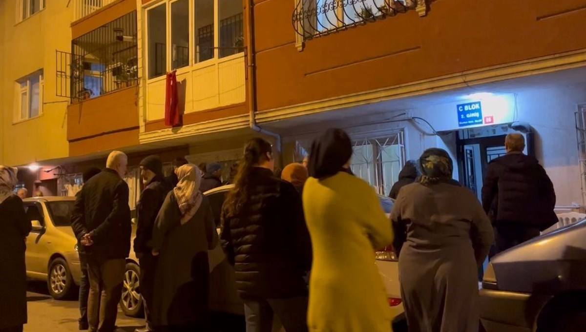 Bağcılar'da dehşet: Annesini bıçaklayarak öldürdü Bağcılar'da dehşet: Annesini bıçaklayarak öldürdü