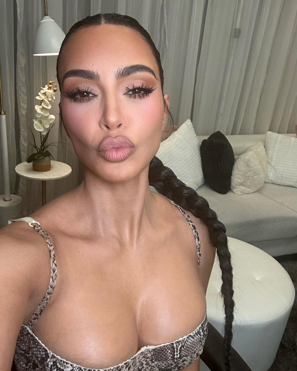 Kim Kardashian’a benzemek için defalarca ameliyat oldu: 34 yaşında hayatını kaybetti - 3
