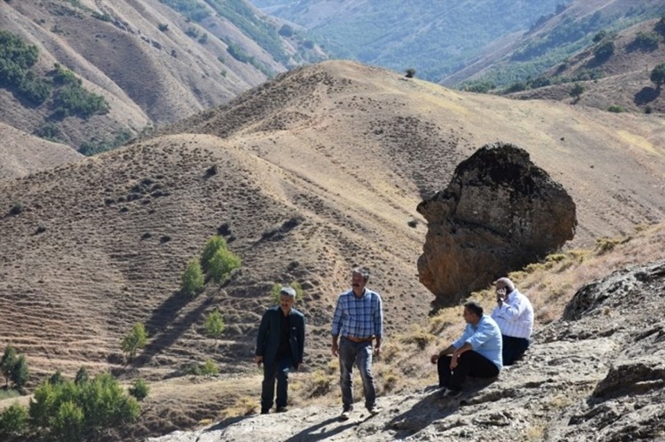 Muş'ta doğal yollarla oluşan 'Ovaya Bakan Adam' turizme kazandırılacak - 1