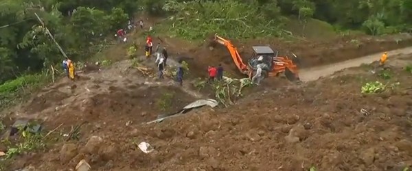 Kolombiya'da toprak kayması: 17 ölü